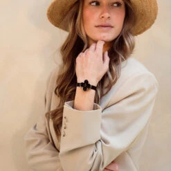 C11524 / 32x32mm / Gold / Black -Oozoo C11524b SS251x1 900x 7504540f 2725 4d6d 857b 892c6f1ef74d